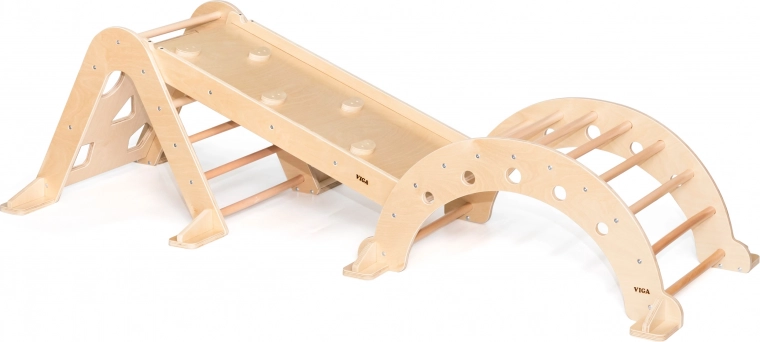 Estructura de madera estable para una escalada segura