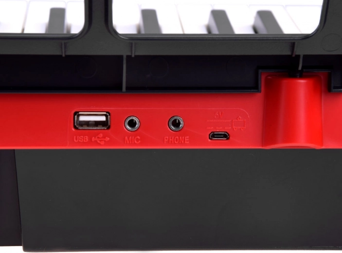 Batería recargable y amplia conectividad