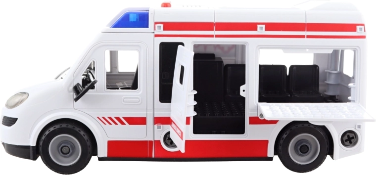 Puertas abatibles e interior detallado