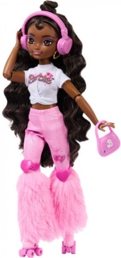 Articulada y lista para posar