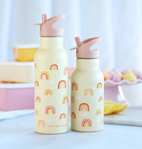 Diseño infantil con motivo de arcoíris