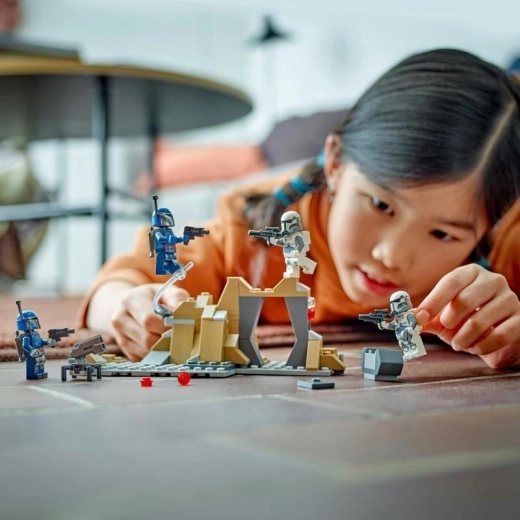 Aplicación interactiva LEGO Builder