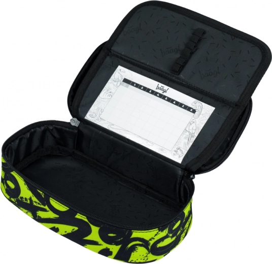 Estuche y bolsa prácticos