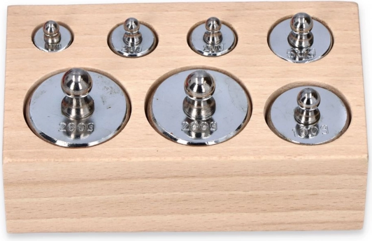 Juego de siete pesas metálicas