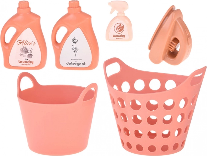 Amplios accesorios para una completa lavandería de juego