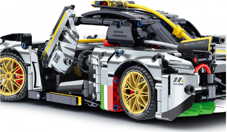 Detalles funcionales y apariencia realista