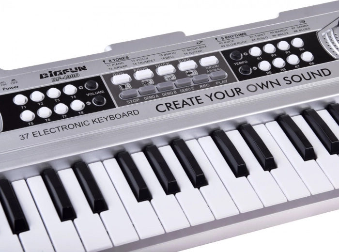 37 teclas y sonidos ricos para un inicio fácil