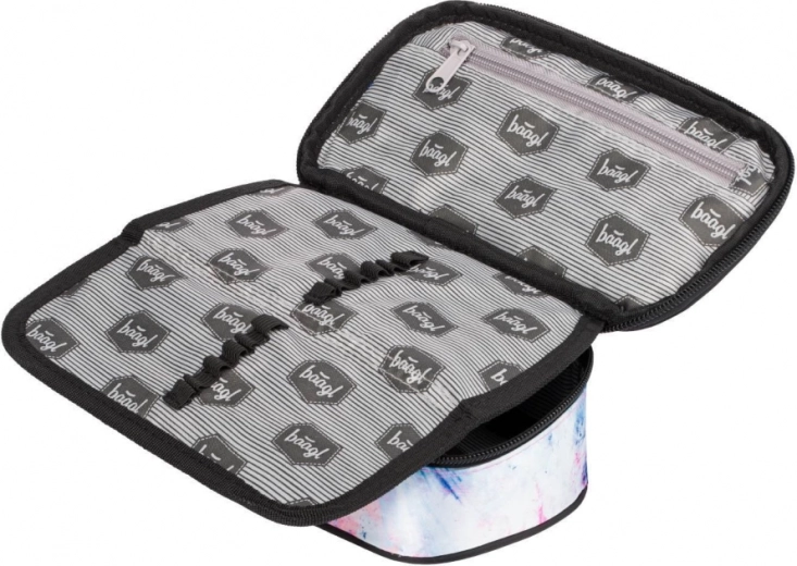 Bolsillo interior con cremallera para pequeños objetos