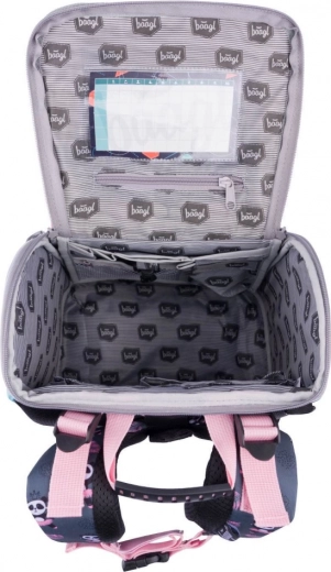 Apertura inteligente e interior ordenado