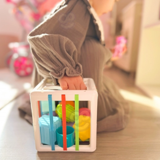 Diseño seguro y resistente para manos pequeñas