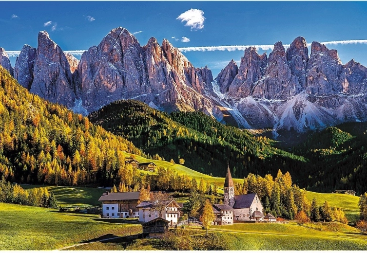 Impresionante motivo de Val di Funes en las Dolomitas