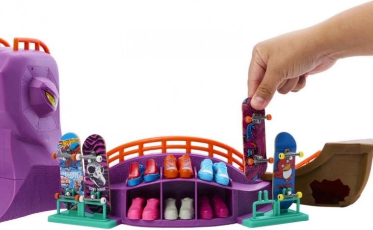 Fingerboard único y zapatillas desmontables