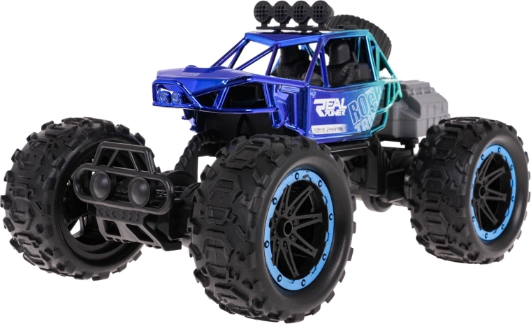 Grandes neumáticos y suspensión alta