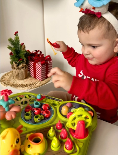 Pesca de pececitos y coordinación ojo–mano