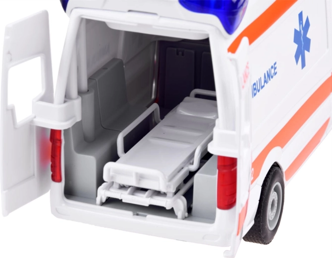 Camilla plegable incluida