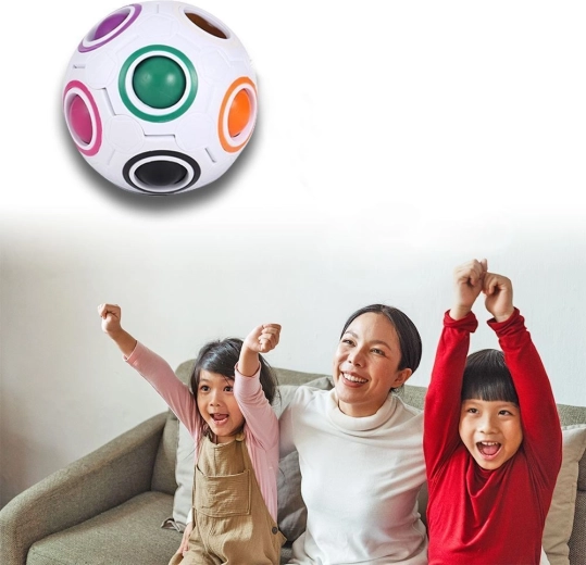 Desarrolla la lógica, la estrategia y la motricidad fina