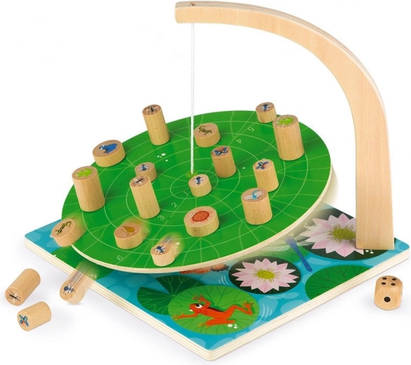42 figuritas de madera y un dado para un juego variable