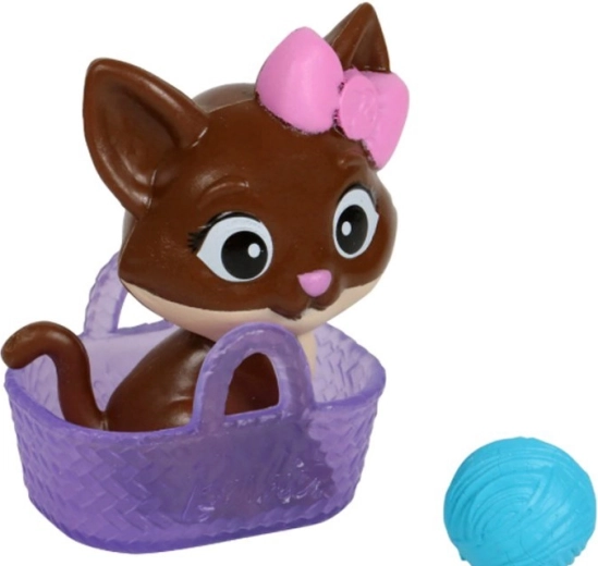 Gatita con lazo rosa