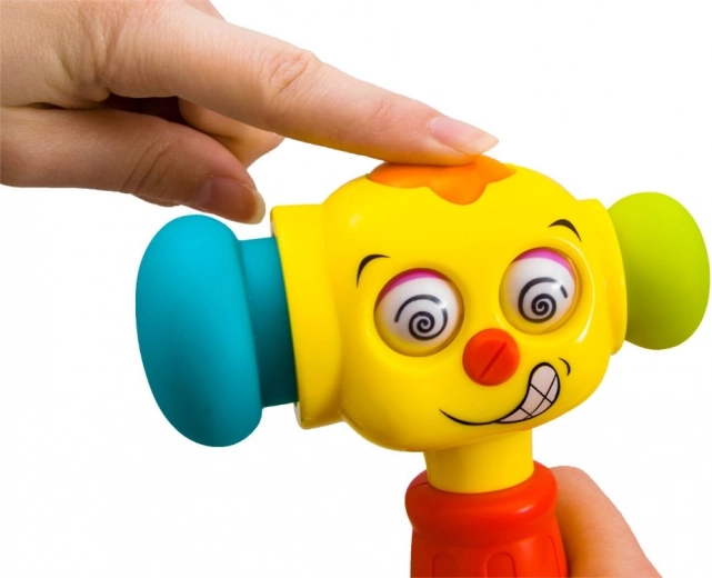 Divertida cara con expresión cambiante