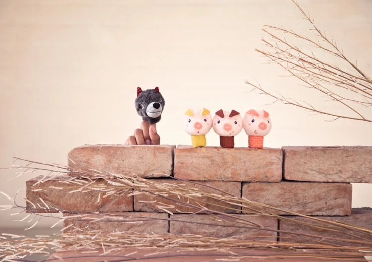 Marionetas de dedo interactivas para contar historias