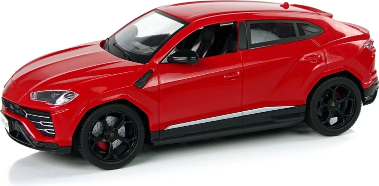 Diseño realista de SUV deportivo