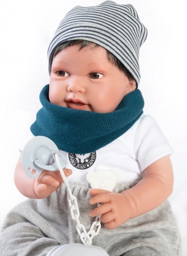 Detalles realistas y vinilo suave