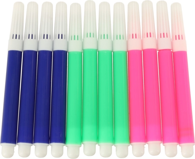 Personalización creativa con 12 rotuladores de colores