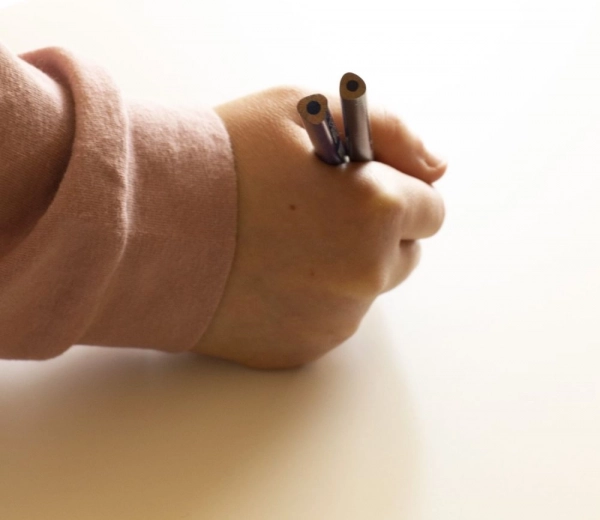 Dibujo cómodo para manos pequeñas