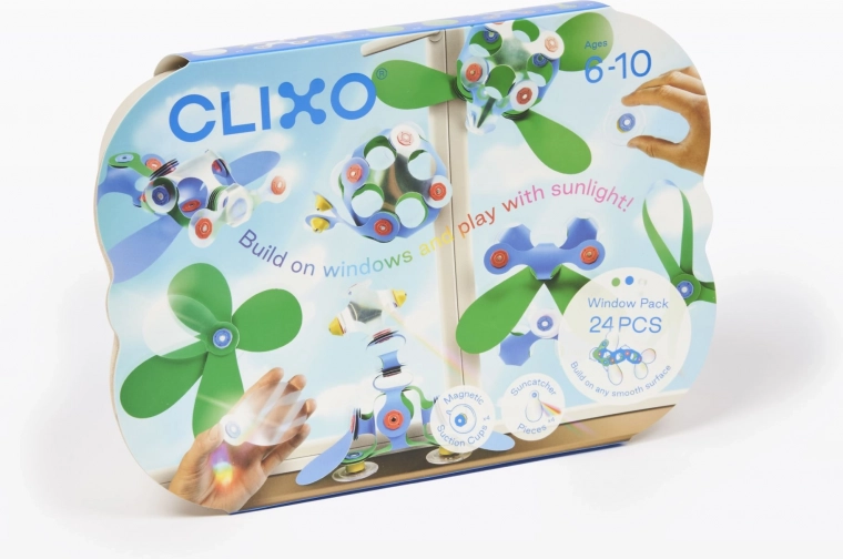 Construcción en vidrio con efectos arcoíris