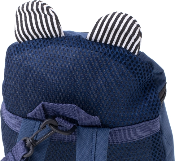 Ligera y cómoda para las espaldas pequeñas