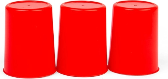 Trucos fáciles con vasos y varita