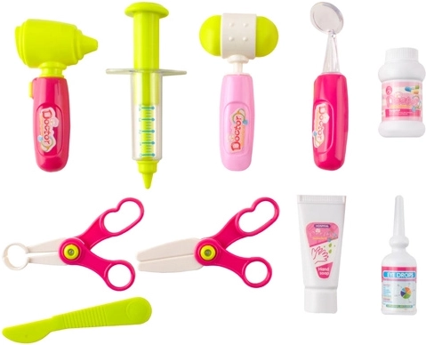 Abundantes accesorios para juego de roles