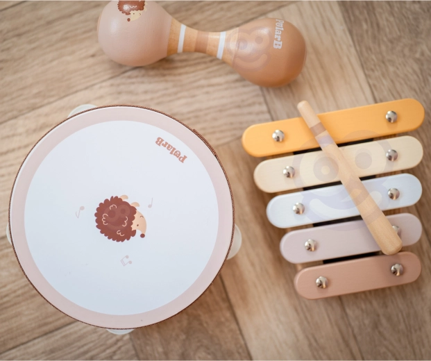 Diseño pastel con motivo de erizo