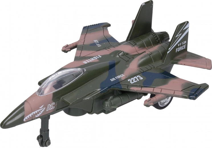 Detalles realistas y estampados de camuflaje