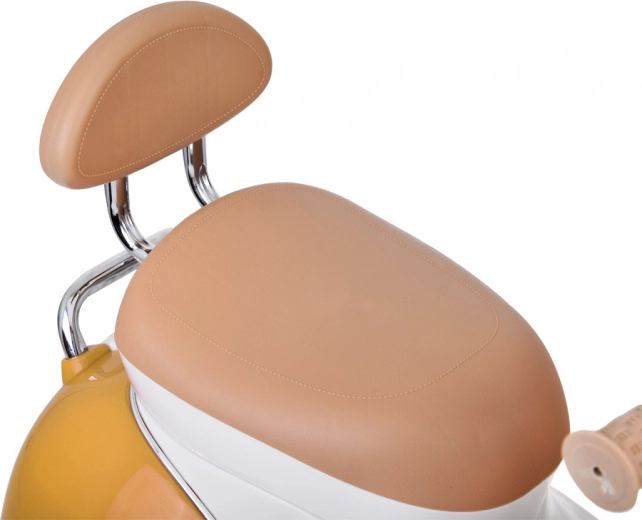 Asiento cómodo con respaldo