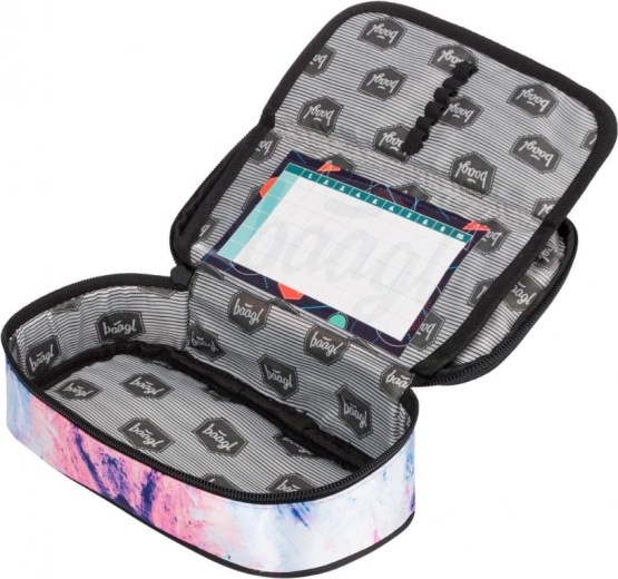 Organización clara gracias al separador abatible