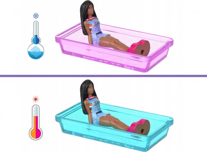 Piscina con efecto de cambio de color