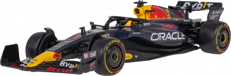 Acabado realista del RB19