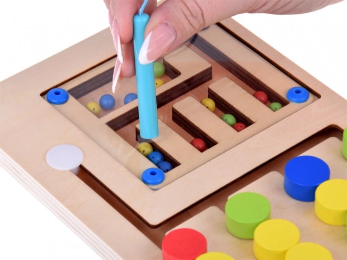 Laberinto con varita magnética