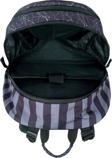 Interior inteligente y espacio para portátil