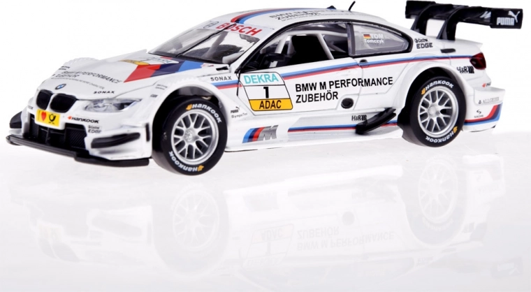 Detalles auténticos del coche de carreras DTM