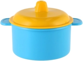 Olla con tapa y tetera