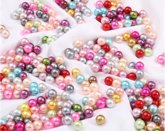 Cuentas elegantes y pequeñas