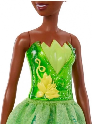 Icónico vestido verde lleno de brillo