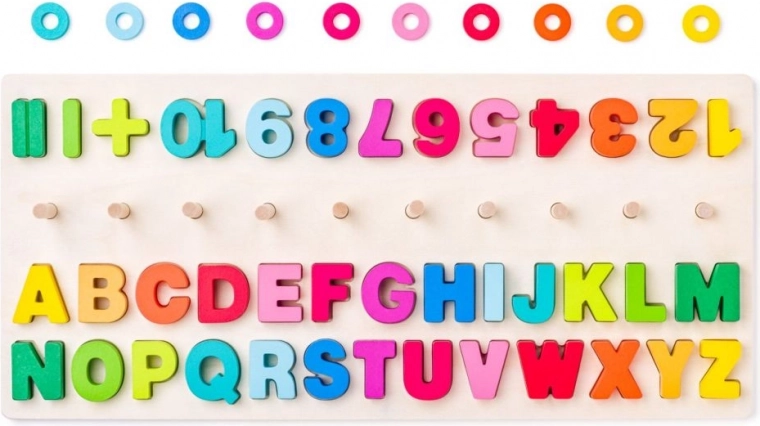 Letras y números en colores alegres