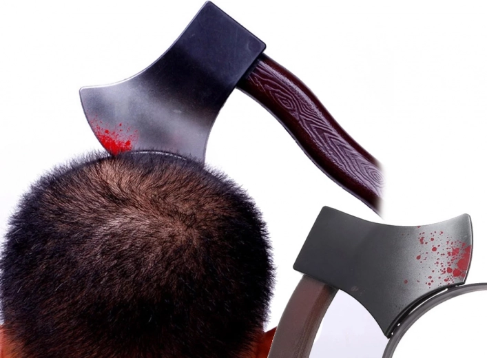 Ilusión de un hacha en la cabeza al instante